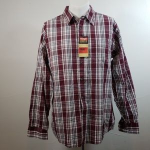 Wrangler Jean's Co. Long sleeved button up shirt.